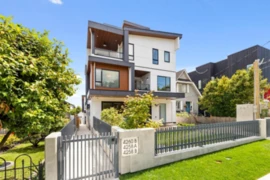 B 4260 Sophia Street, Vancouver, BC