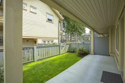 Mudroom Photo of 48 5957 152 Street, Surrey, BC