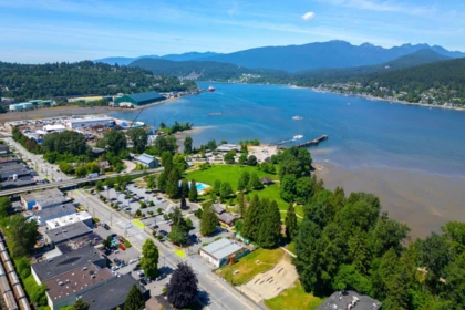 Community Amenities Photo (Clubhouse) of 312 55 Klahanie Drive, Port Moody, BC