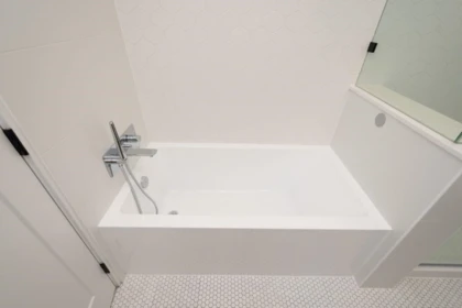 Guest Bathroom Photo of 312 55 Klahanie Drive, Port Moody, BC