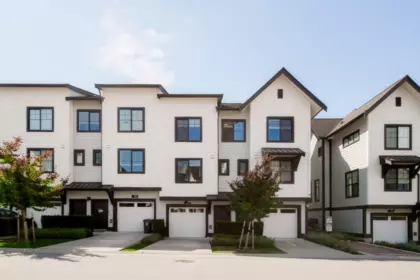 38 7967 197 Street, Langley, BC, Langley — Townhouse for sale