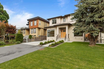 15387 Pacific Avenue, White Rock, BC, White rock — Single Family Residence for sale