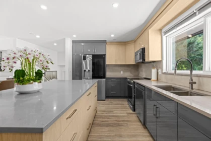 Primary Bedroom Photo of 104 Bonnymuir Drive, West Vancouver, BC