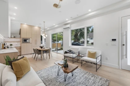 1 2511 Kitchener Street, Vancouver, BC, Vancouver — Half Duplex for sale