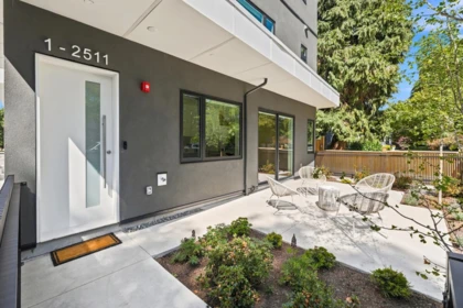1 2511 Kitchener Street, Vancouver, BC, Vancouver — Half Duplex for sale