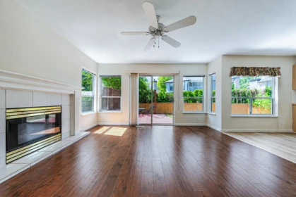 Basement Recreation Room Photo of 16042 108a Avenue, Surrey, BC