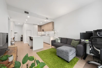 1301 2186 Gilmore Avenue, Burnaby, BC, Burnaby — Apartment/Condo for sale
