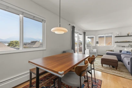 Breakfast Nook Photo of 307 2335 York Avenue, Vancouver, BC