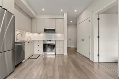 Primary Bedroom Photo of 410 45511 Campus Drive, Chilliwack, BC