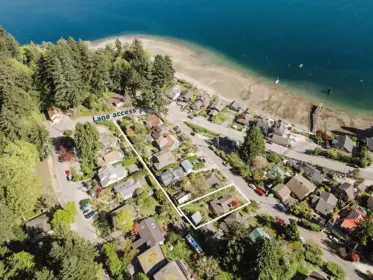 462 Central Avenue, Gibsons, BC, Gibsons — Single Family Residence for sale