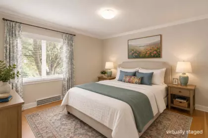 Powder Room Photo of 1441 Haywood Avenue, West Vancouver, BC