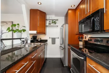 Breakfast Nook Photo of 104 2412 Alder Street, Vancouver, BC