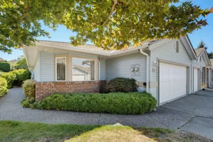 31 8889 212 Street, Langley, BC, Langley — Townhouse for sale