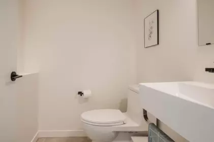 Laundry Room Photo of 3477 Spruce Road, Roberts Creek, BC