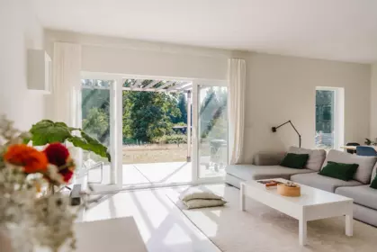 Living Room Photo of 3477 Spruce Road, Roberts Creek, BC
