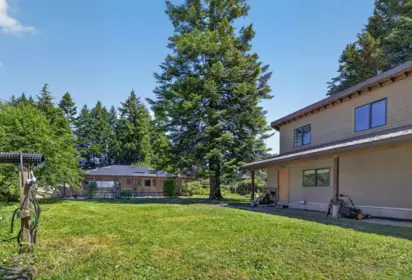 Outdoor Kitchen Photo of 21050 Yeomans Crescent, Langley, BC