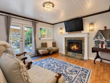 Basement Recreation Room Photo of 8998 203b Street, Langley, BC