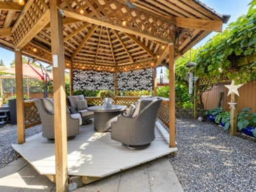 Outdoor Patio Photo of 8998 203b Street, Langley, BC