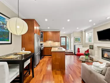 Breakfast Nook Photo of 2425 Larch Street, Vancouver, BC