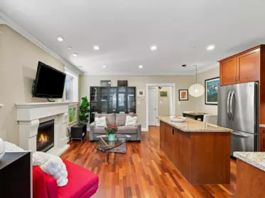 Kitchen Island Photo of 2425 Larch Street, Vancouver, BC
