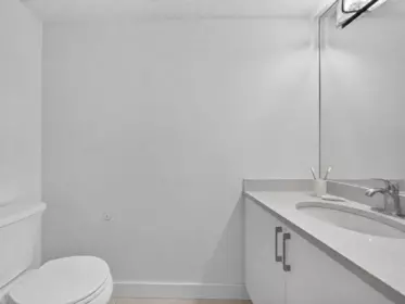 Primary Bathroom Photo of 8 8031 General Currie Road, Richmond, BC
