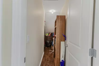 Entry Foyer Photo of 42 8250 158 Street, Surrey, BC