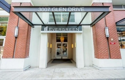 2806 3007 Glen Drive, Coquitlam, BC, Coquitlam — Apartment/Condo for sale