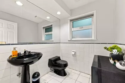 Office / Den Photo of 1039 W 29th Avenue, Vancouver, BC