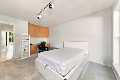 Primary Bedroom Photo of 1039 W 29th Avenue, Vancouver, BC