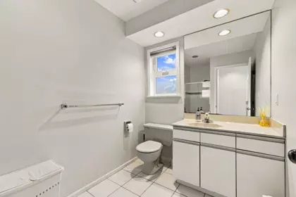 Walk-In Closet Photo of 1039 W 29th Avenue, Vancouver, BC