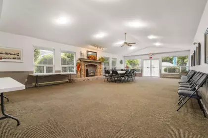 Swimming Pool Photo of 28 2989 Trafalgar Street, Abbotsford, BC