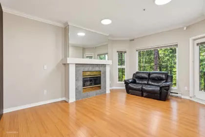 Kitchen Island Photo of 109 10320 156 Street, Surrey, BC