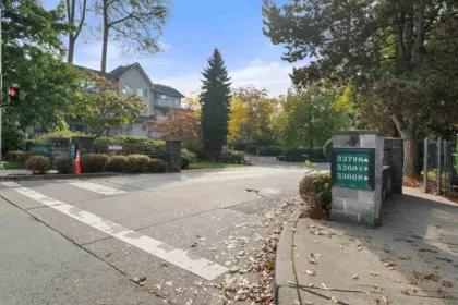 206 33708 King Road, Abbotsford, BC, Abbotsford — Apartment/Condo for sale
