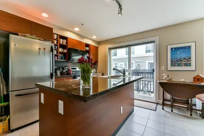 94 15833 26 Avenue, Surrey, BC, Surrey — Townhouse for sale
