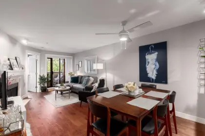 304 2741 E Hastings Street, Vancouver, BC, Vancouver — Apartment/Condo for sale