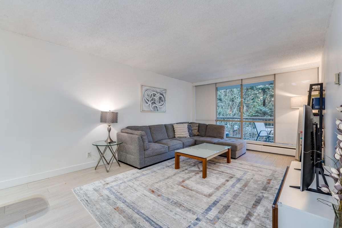 Exterior Rear Photo of 318 2012 Fullerton Avenue, North Vancouver, BC