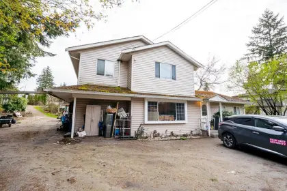 23818 Fraser Highway, Langley, BC, Langley — Single Family Residence for sale