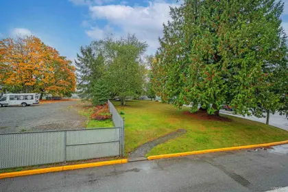 211 11816 88 Avenue, Delta, BC, Delta — Apartment/Condo for sale