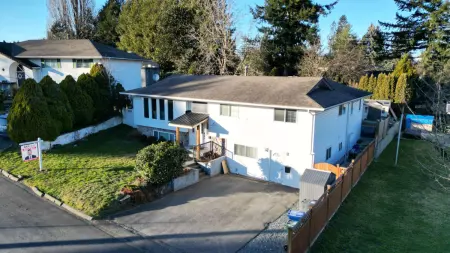 32679 Avalon Crescent, Abbotsford, BC, Abbotsford — Single Family Residence for sale