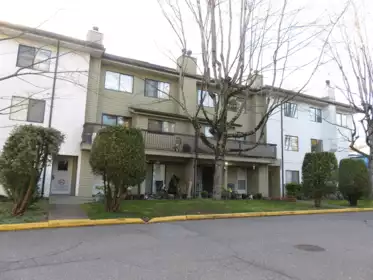 208 7165 133 Street, Surrey, BC, Surrey — 3 bed apartment/condo for sale