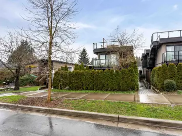 244 W 18th Street, North Vancouver, BC, North vancouver — Townhouse for sale