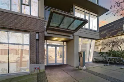 307 2520 Manitoba Street, Vancouver, BC, Vancouver — Apartment/Condo for sale