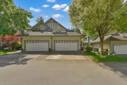 #23 5811 122 Street, Surrey, BC, Surrey — Townhouse for sale