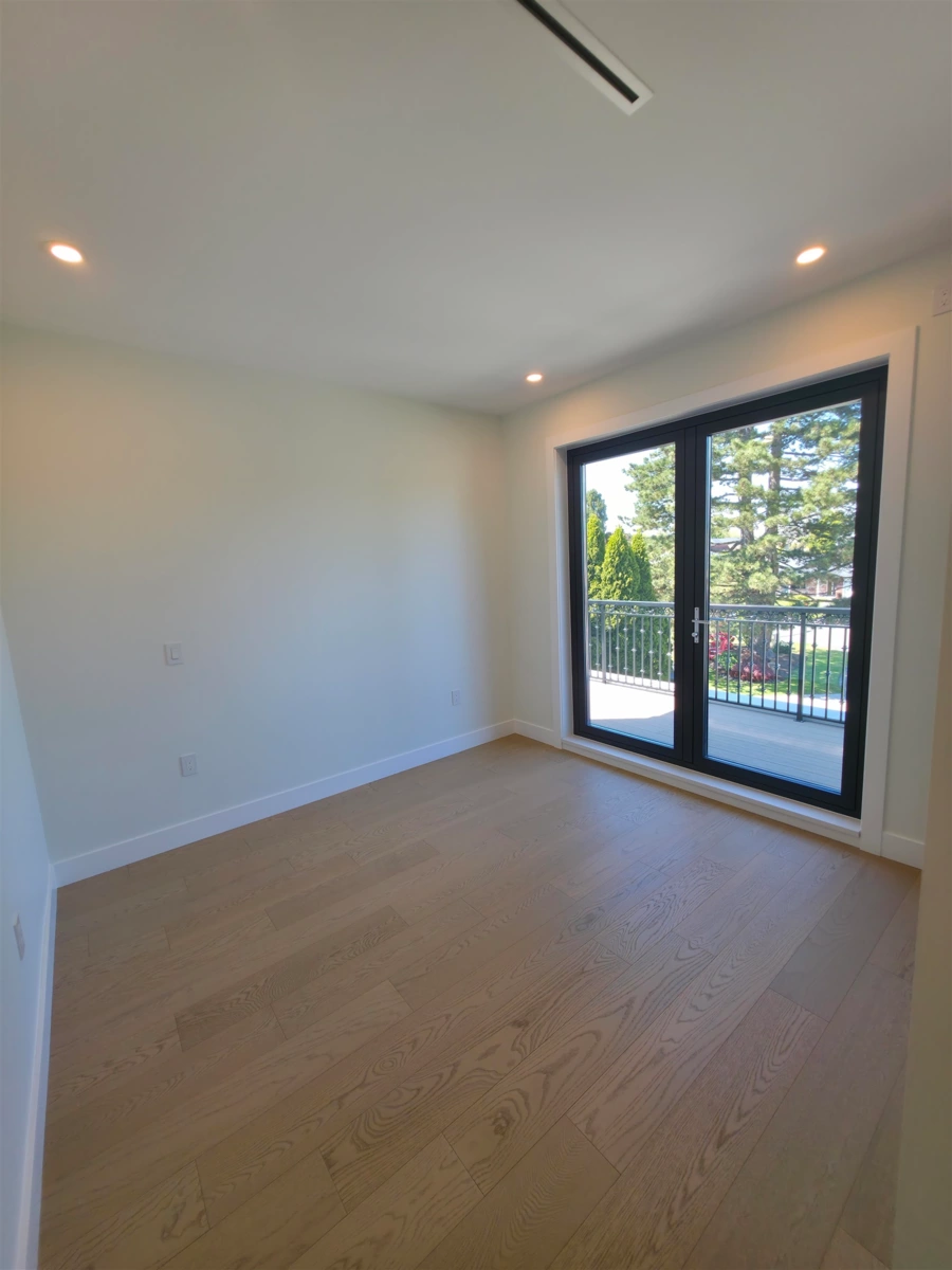 Guest Bathroom Photo of 3100 Saturna Place, Richmond, BC