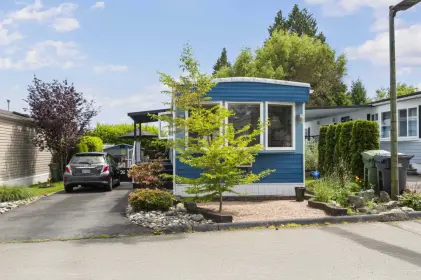 69 1840 160 Street, Surrey, BC, Surrey — Manufactured Home for sale