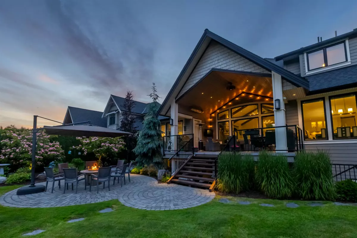 Kitchen Photo of 21950 44 Avenue, Langley, BC