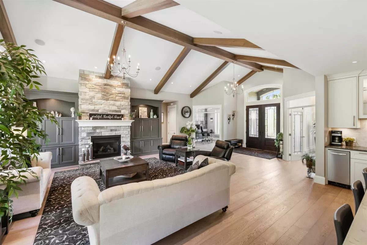 Primary Bathroom Photo of 21950 44 Avenue, Langley, BC