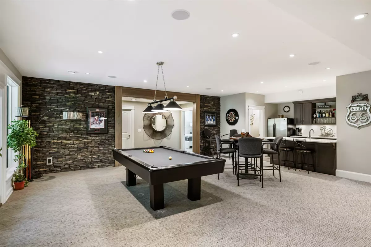 Staircase Photo of 21950 44 Avenue, Langley, BC