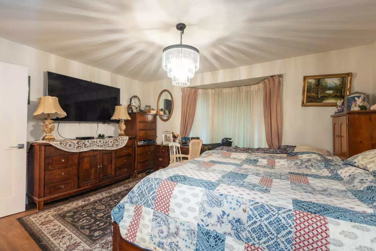 Basement Recreation Room Photo of 118 6841 138 Street, Surrey, BC