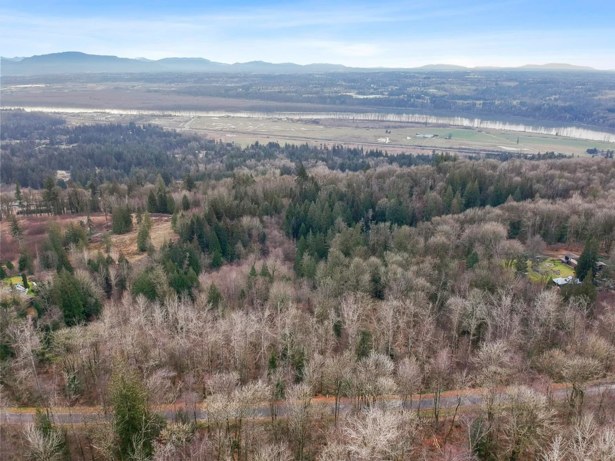 Dining Area Photo of 30990 Olson Avenue, Mission, BC